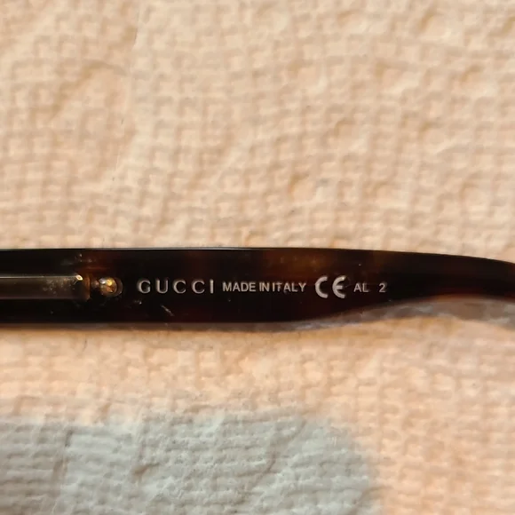 Gucci Women's Sunglasses - Picture 4 of 15
